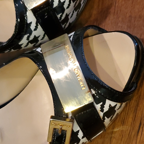 *SALE* Luciano Padovan houndstooth heels - Picture 3 of 10